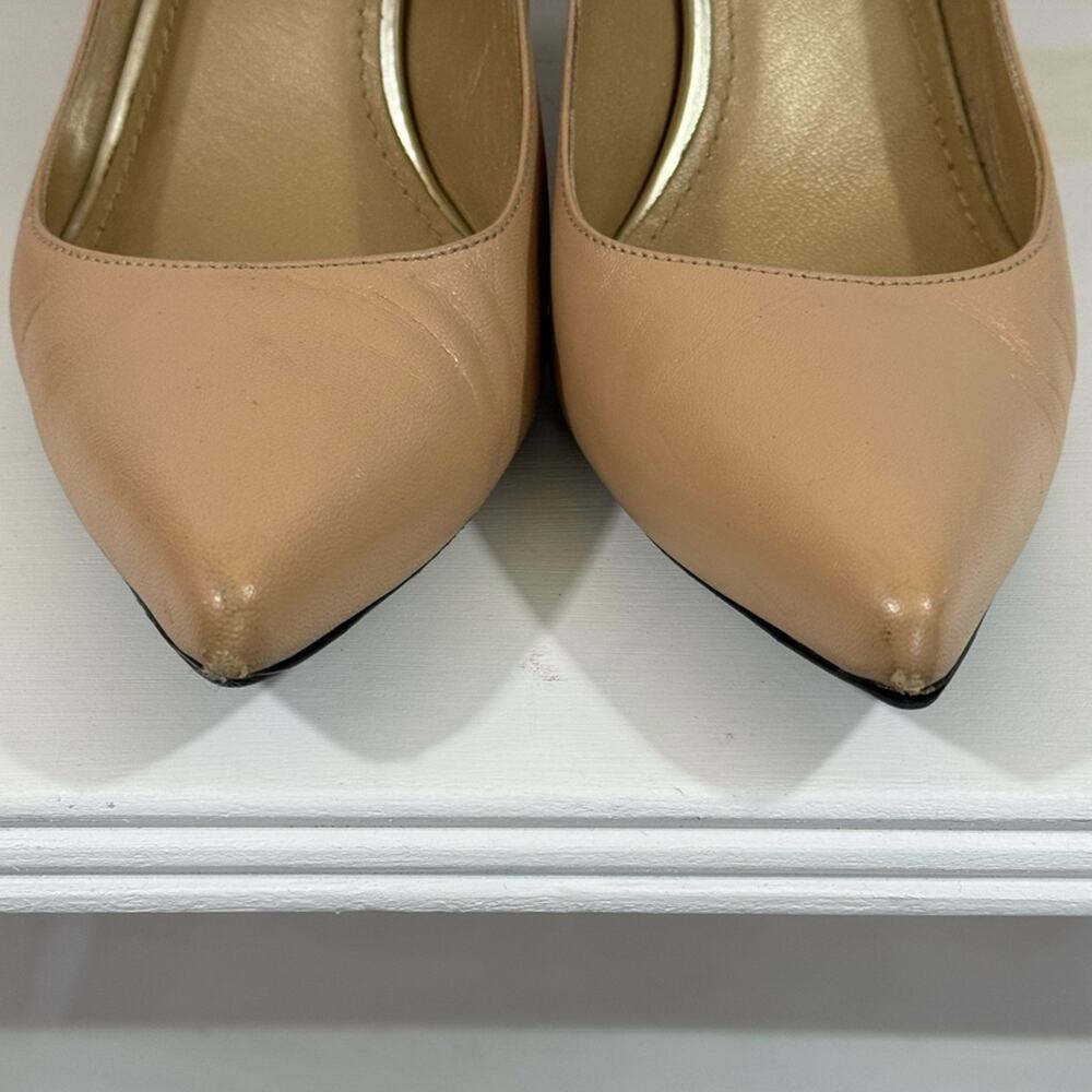 Stuart Weitzman Taupe/Tan Adobe Kid leather pumps - Picture 3 of 10